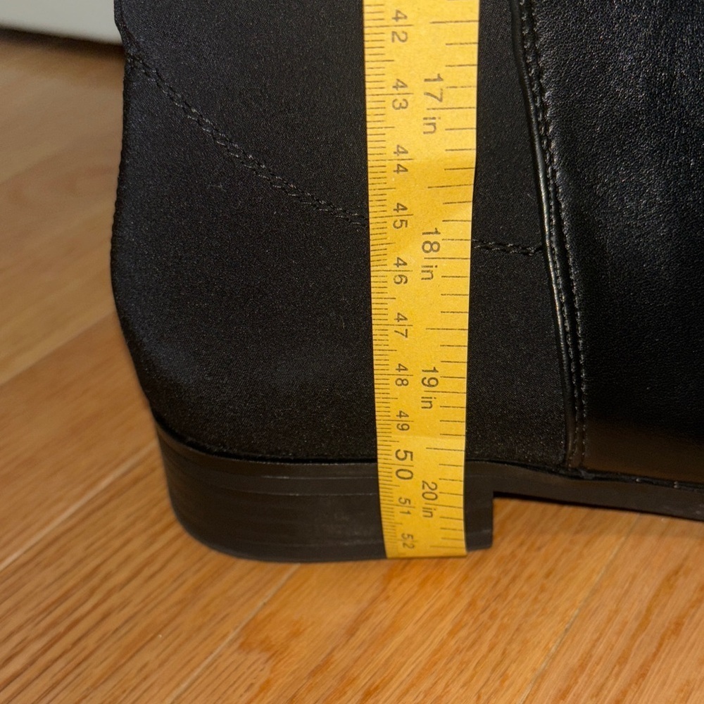 Black Knee-High Women's Boots - Picture 4 of 6